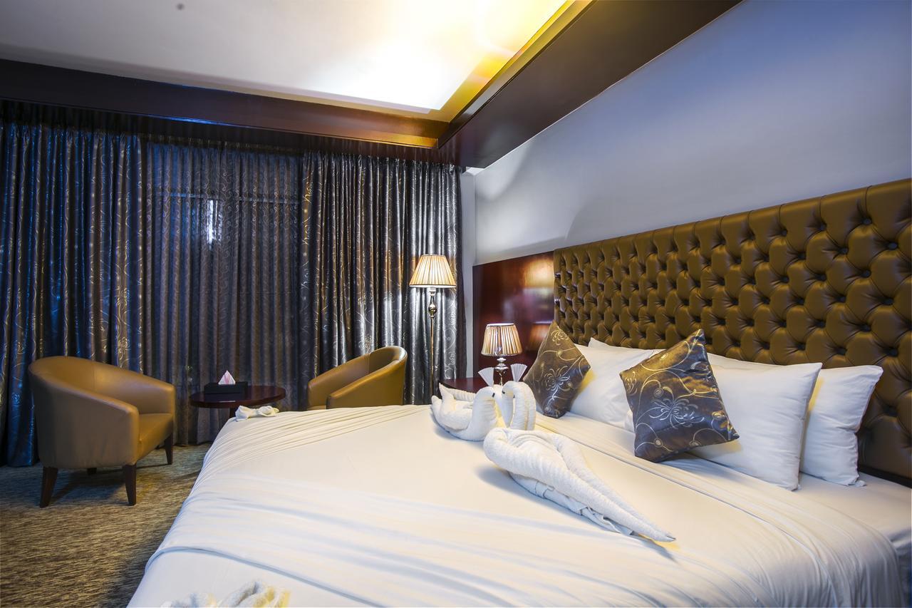 Momo Inn Bogra Экстерьер фото