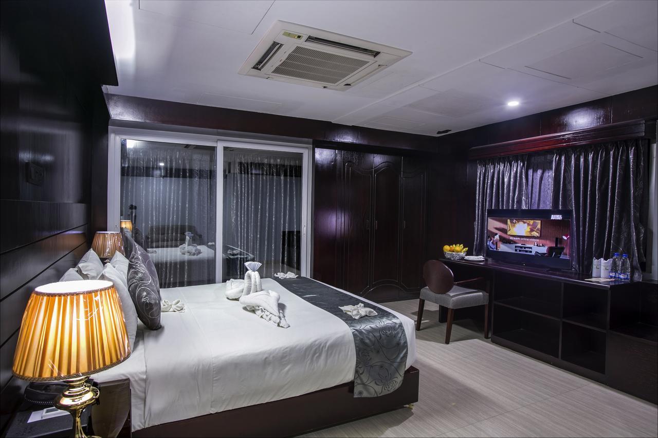 Momo Inn Bogra Экстерьер фото