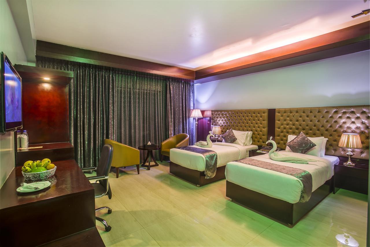 Momo Inn Bogra Экстерьер фото